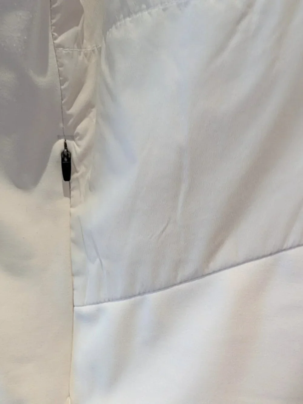 Vuori Chilled Out Full Zip Jacket White Women's Size M